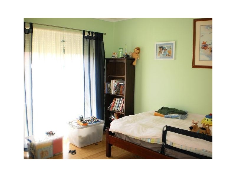 10 CHERRY BLOSSOM Close, Craigieburn VIC 3064