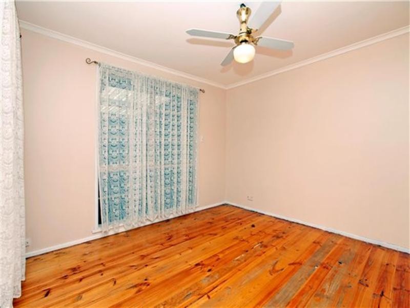 16 Langdon Crescent, Craigieburn VIC 3064