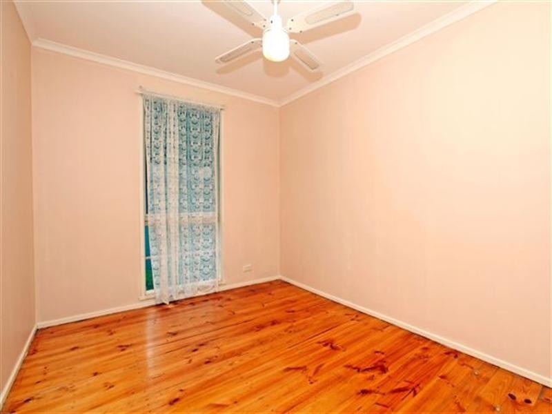 16 Langdon Crescent, Craigieburn VIC 3064