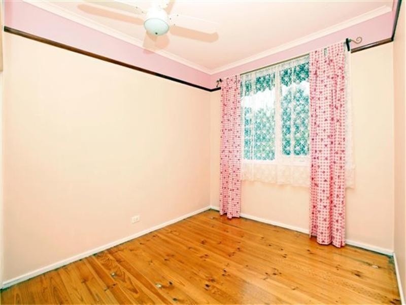 16 Langdon Crescent, Craigieburn VIC 3064