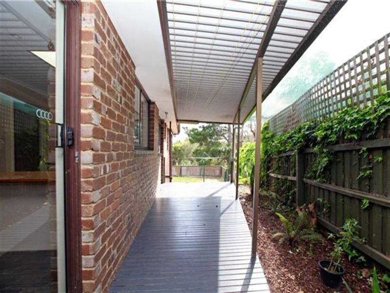 16 Langdon Crescent, Craigieburn VIC 3064