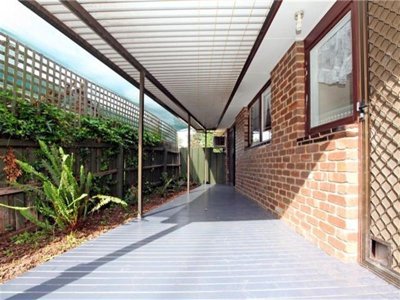 16 Langdon Crescent, Craigieburn VIC 3064