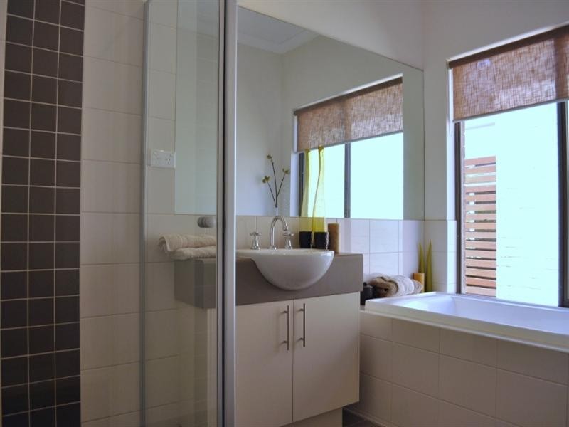 23 Hedges Street, Craigieburn VIC 3064