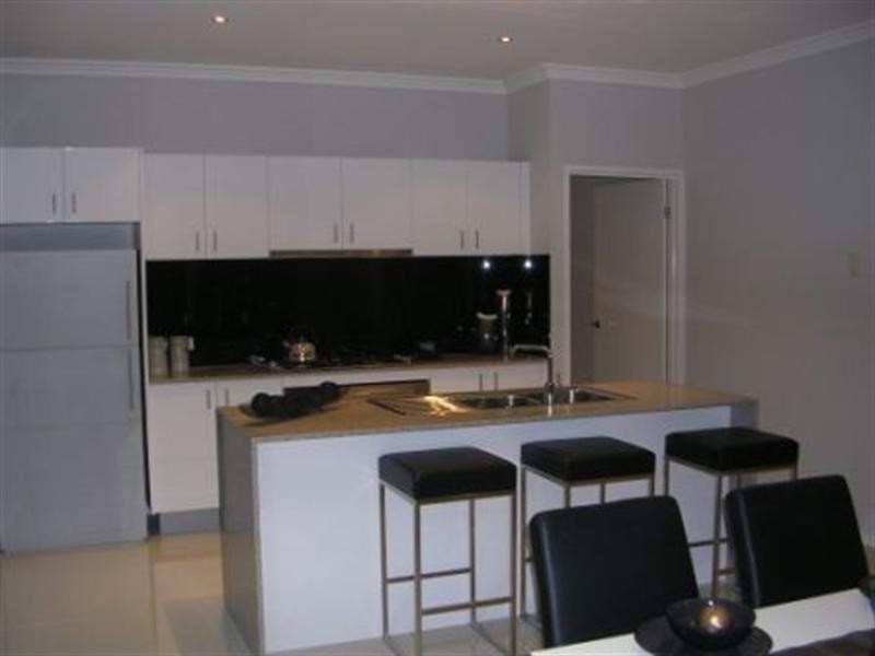 25 Hedges Street, Craigieburn VIC 3064