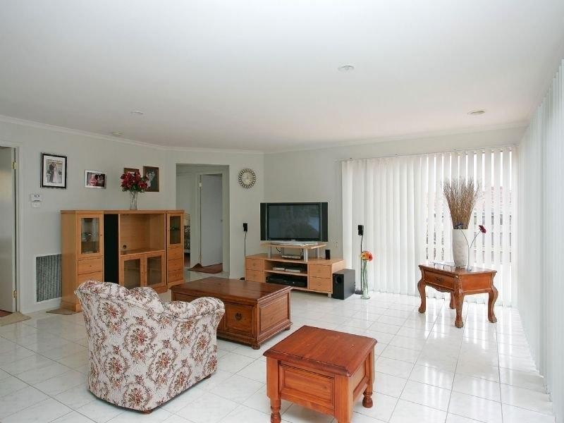 4 Boyden Square, Roxburgh Park VIC 3064