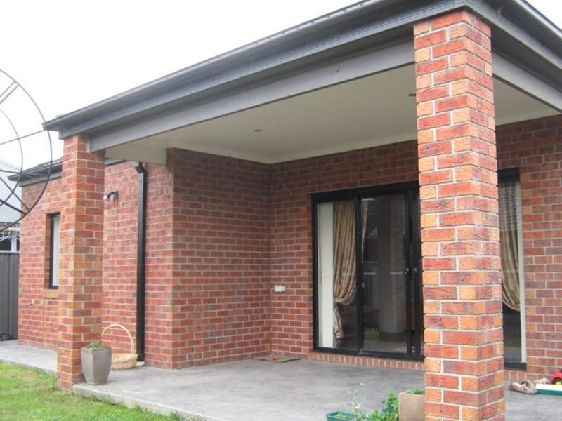 4 Innes Place, Craigieburn VIC 3064