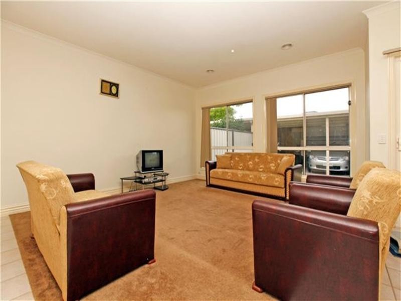 25 Grenville Terrace, Roxburgh Park VIC 3064