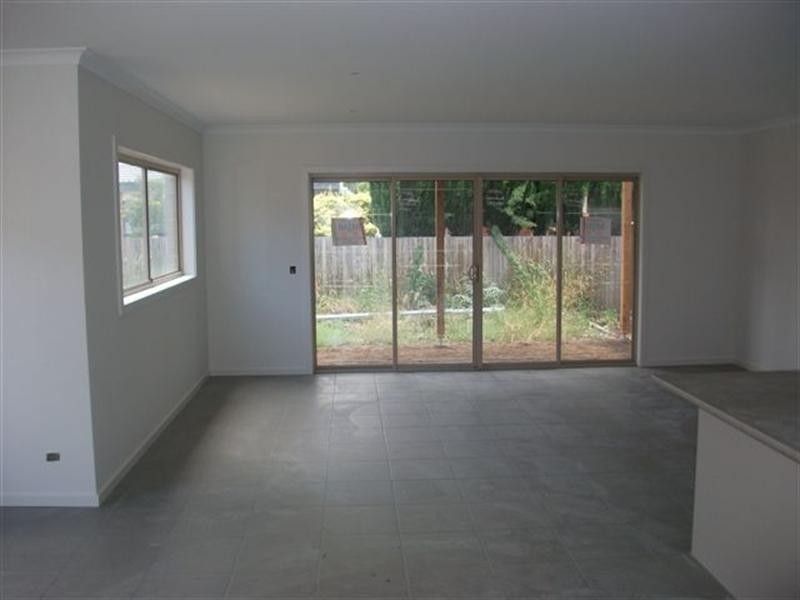 19 Acland Street, Craigieburn VIC 3064