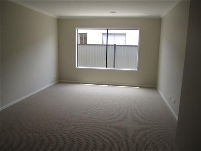 12 Northcraft Street, Craigieburn VIC 3064