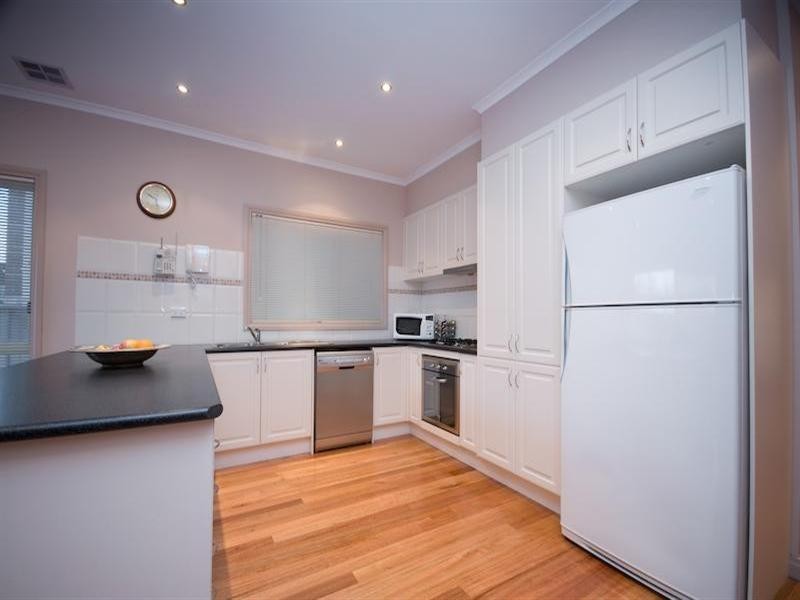 29 Troward Harvey Way, Craigieburn VIC 3064