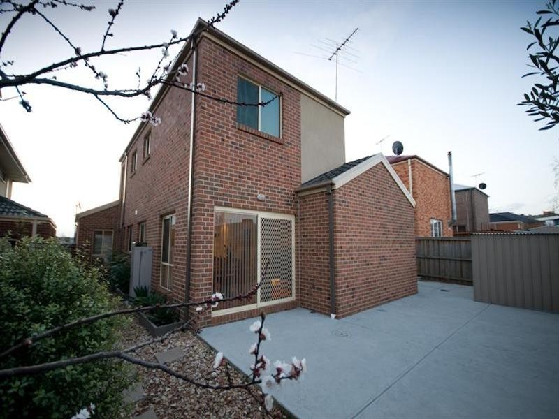 29 Troward Harvey Way, Craigieburn VIC 3064