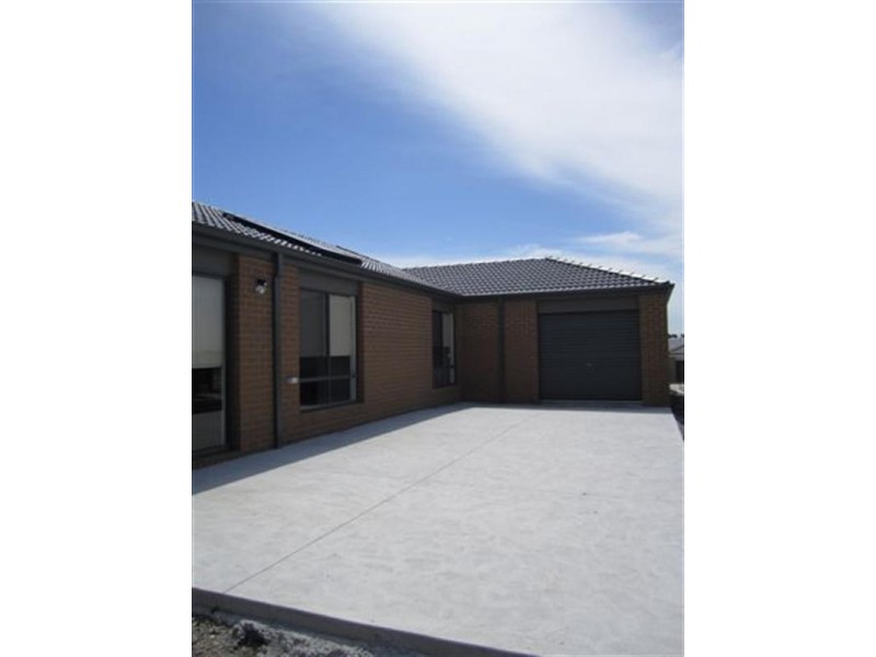 111 Golfview Drive, Craigieburn VIC 3064