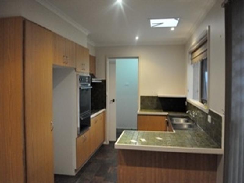 30 Metropolitan Avenue, Craigieburn VIC 3064
