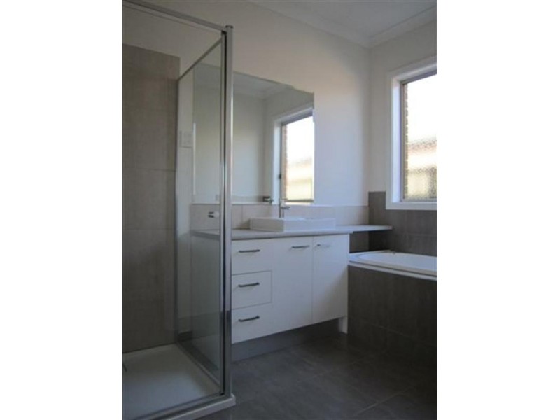 101 Huntington Drive, Craigieburn VIC 3064