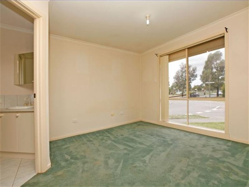 31 Exmouth Road, Craigieburn VIC 3064