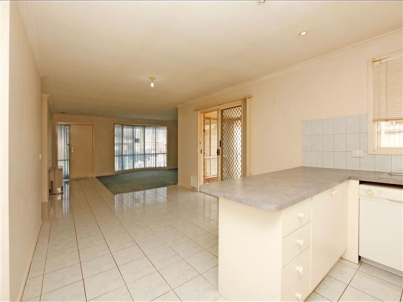 31 Exmouth Road, Craigieburn VIC 3064