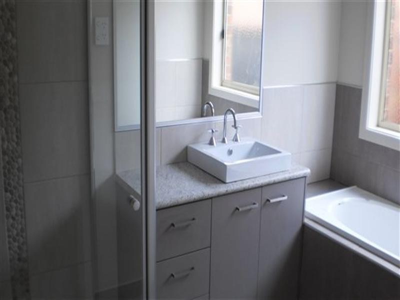 19 Humber Street, Craigieburn VIC 3064