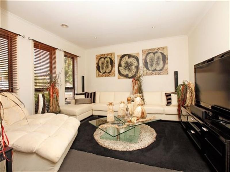 111 Royal Terrace, Craigieburn VIC 3064