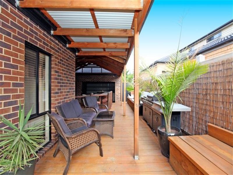 111 Royal Terrace, Craigieburn VIC 3064