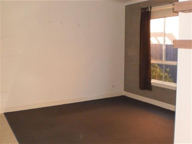 14 Scarborough Terrace, Craigieburn VIC 3064