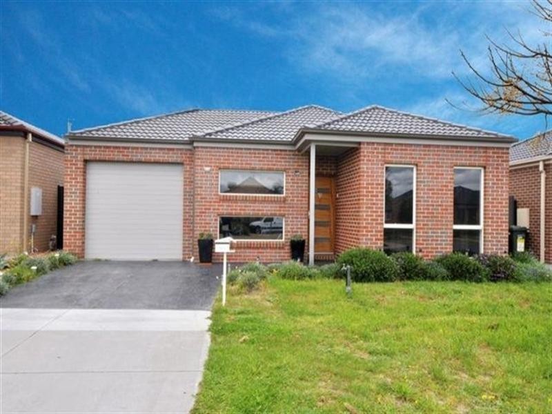 16 Brighton Place, Craigieburn VIC 3064