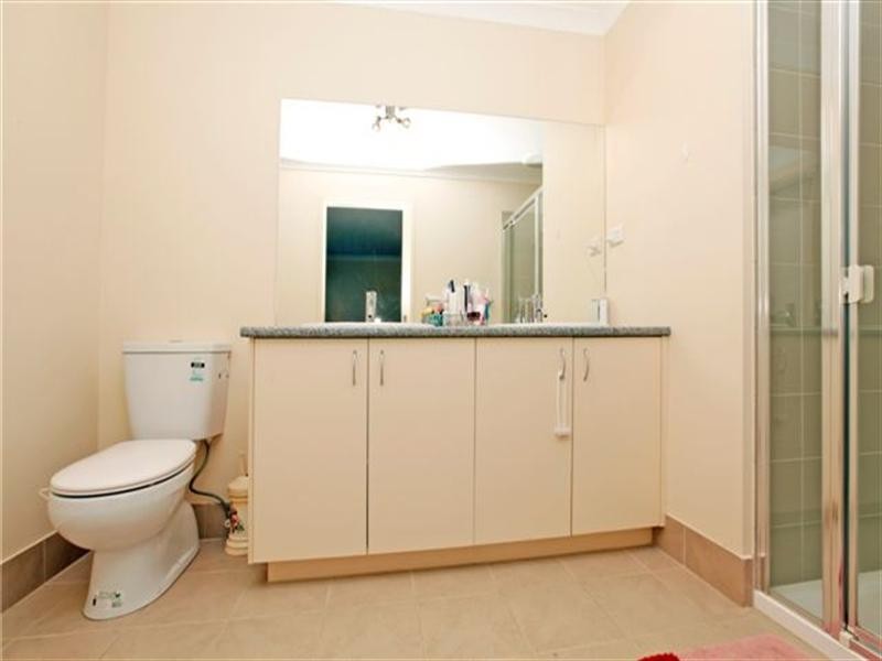 20 Gippsland Way, Craigieburn VIC 3064