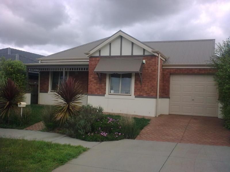 20 Earlston Place, Craigieburn VIC 3064