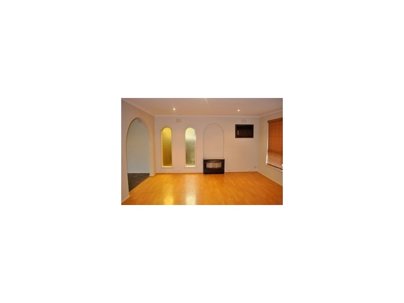 30 Metropolitan Avenue, Craigieburn VIC 3064