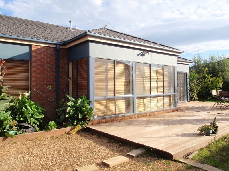 1 Bay Meadow Green, Craigieburn VIC 3064