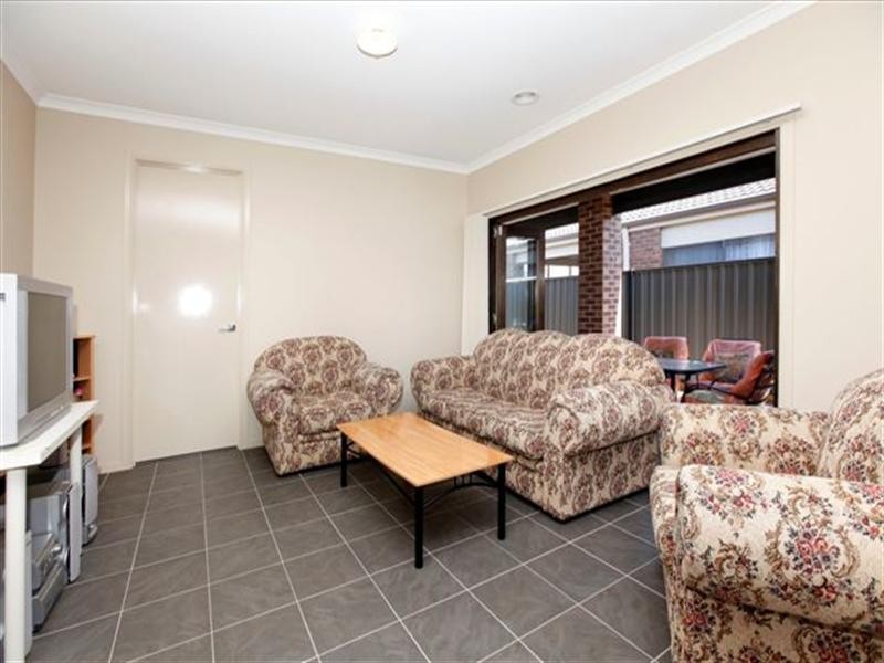 41 Brummel Street, Craigieburn VIC 3064
