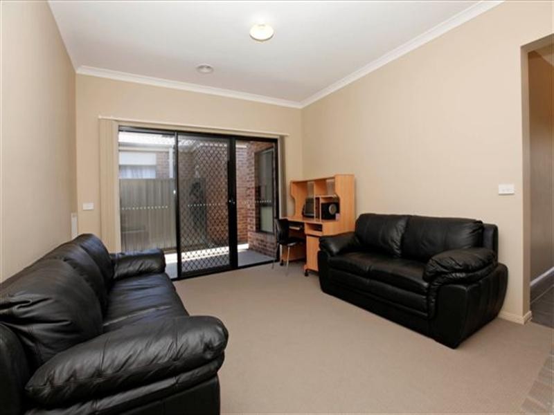 41 Brummel Street, Craigieburn VIC 3064