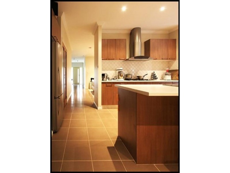 6 Wren Lane, Craigieburn VIC 3064