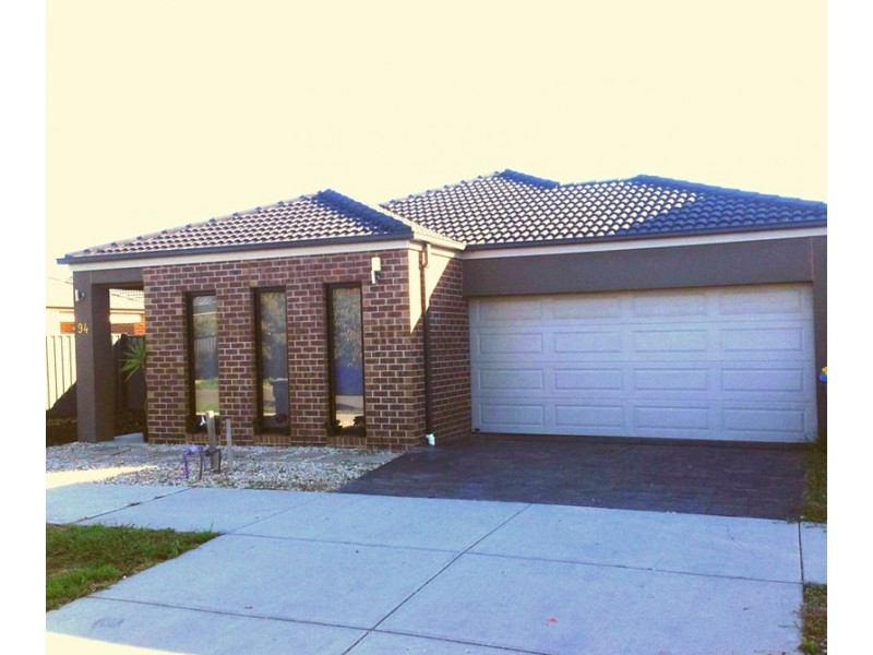 94 Bridgehaven Drive, Craigieburn VIC 3064