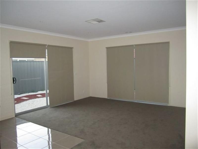 1 Kelway Street, Craigieburn VIC 3064