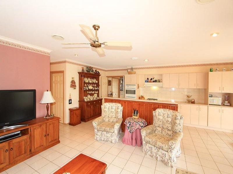 4 Bradworth Street, Craigieburn VIC 3064