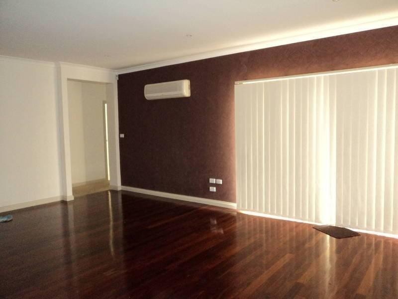 6 Crestwood Lane, Craigieburn VIC 3064