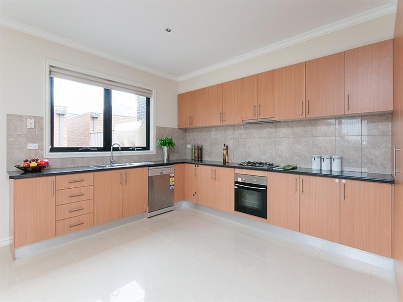 49 Mission Hills Way, Craigieburn VIC 3064