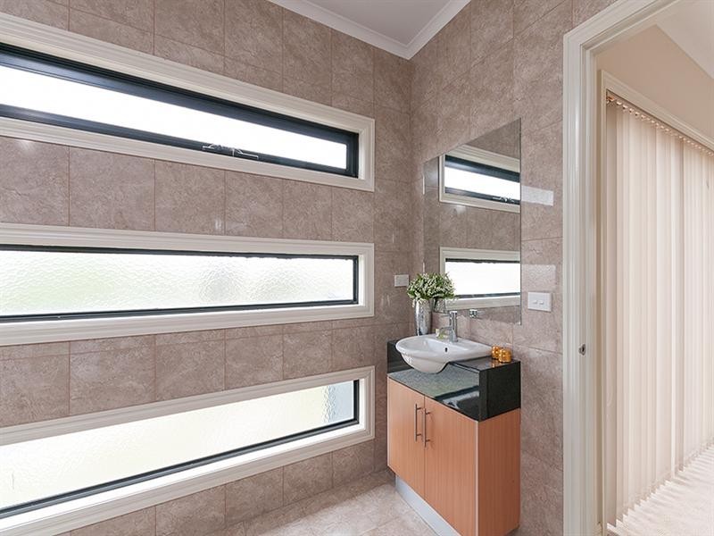 49 Mission Hills Way, Craigieburn VIC 3064
