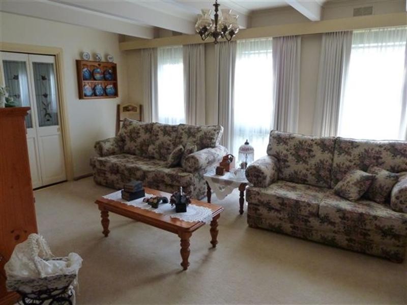 1 Aris Court, Craigieburn VIC 3064