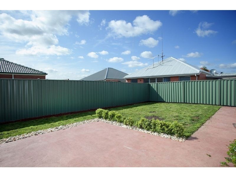 12 Hurlingham Way, Craigieburn VIC 3064