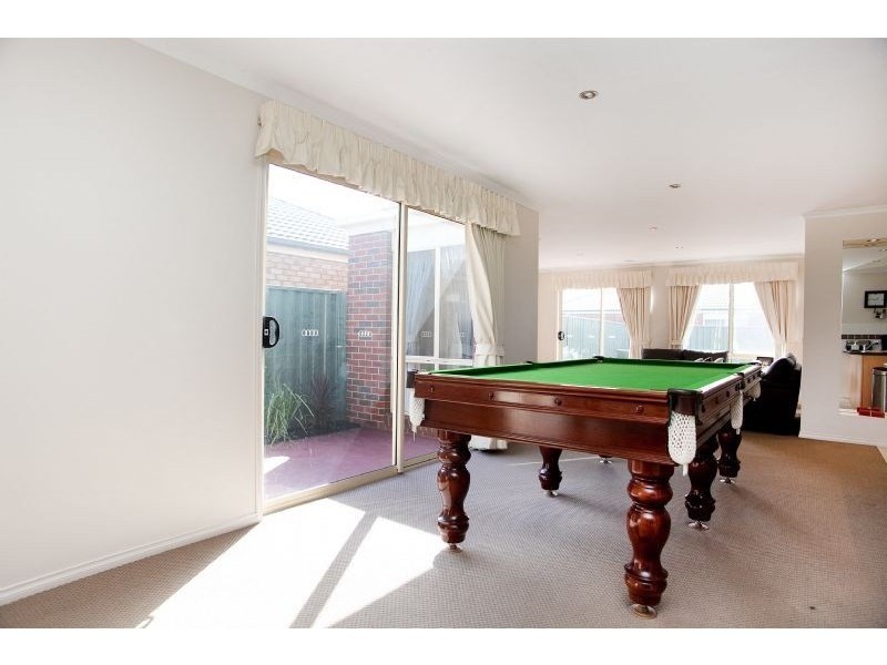 12 Hurlingham Way, Craigieburn VIC 3064