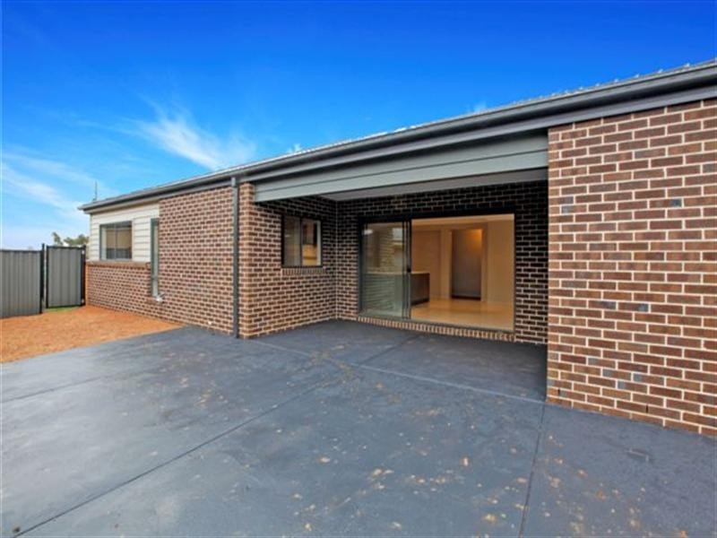 54 Bridgehaven Way, Craigieburn VIC 3064