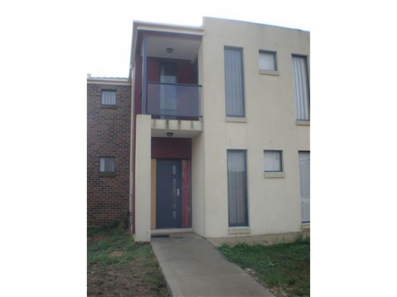 96 Hayfield Road, Roxburgh Park VIC 3064