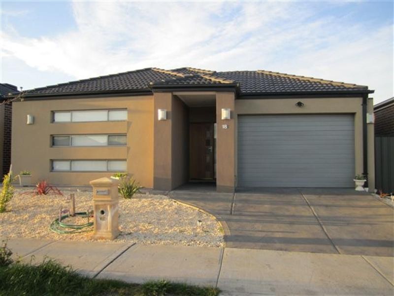 18 Ebony Circuit, Craigieburn VIC 3064