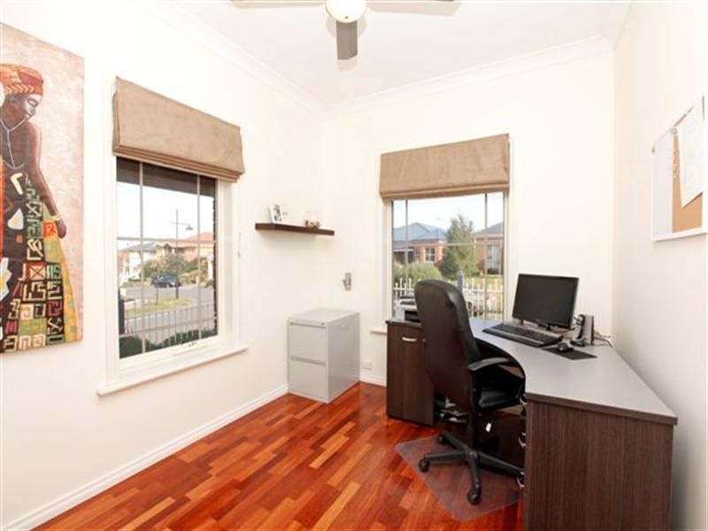 7 Lilac Close, Craigieburn VIC 3064