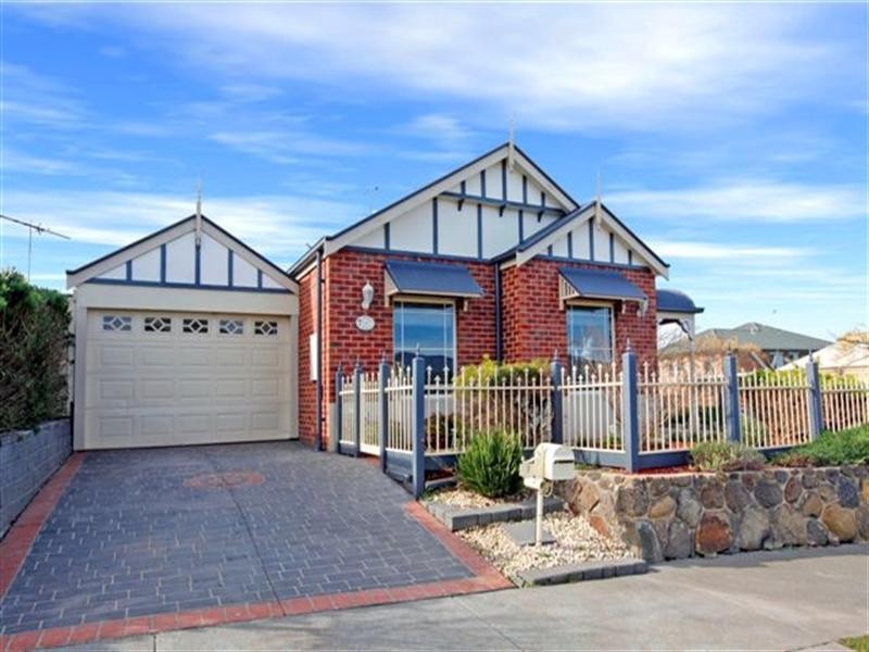 7 Lilac Close, Craigieburn VIC 3064
