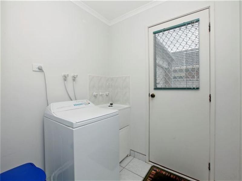 60 Mulberry Pass, Craigieburn VIC 3064