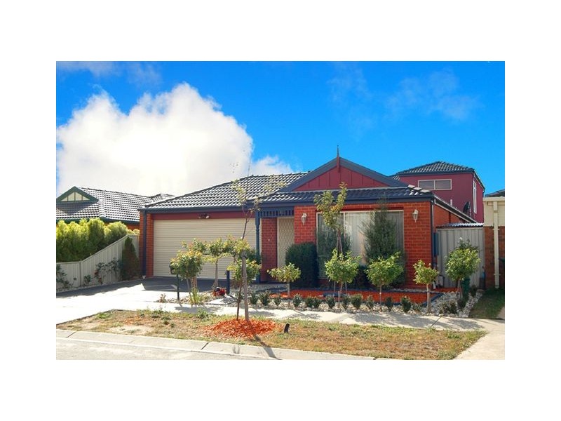 64 Mulberry Pass, Craigieburn VIC 3064