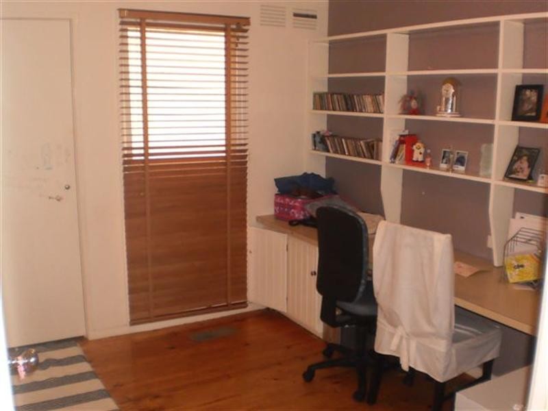 3 Rossdale Street, Craigieburn VIC 3064