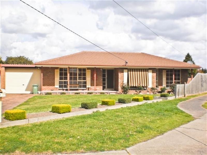 39 Carlisle Street, Craigieburn VIC 3064